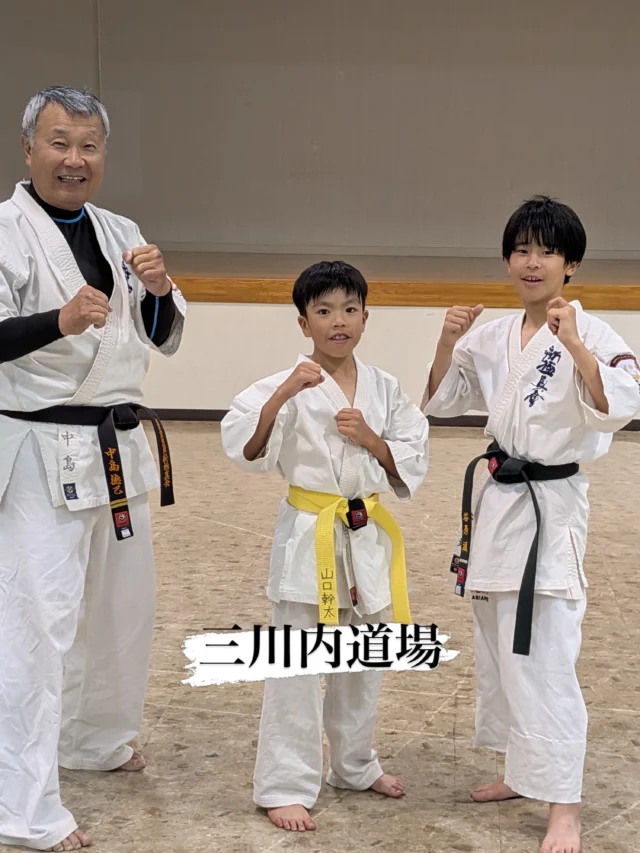 【三川内・佐々道場】
それぞれ頑張ってます(^^)

お問い合わせも多く見学や体験も随時募集しています。
☆☆☆☆☆☆☆☆☆☆☆☆☆
【長崎地区】
小菅道場　　　　(火)(土)18:40〜20:40
油木道場　　　　(水)  19:15〜21:00
横尾道場　　　　(金)  19:30〜21:30
矢上道場　　　　(金)  19:20〜21:00

【県北地区】
若竹台道場　　　(月)  19:15〜21:00
佐々道場　　　　(月)(木) 19:15〜21:00
名切道場　　　　(水)  19:15〜21:00
三川内道場　　　(木)  19:15〜21:00
相浦道場 ............(金)  19:00〜21:00

【県央地区】
諫早道場　　　　(月)(木)18:40〜20:40
喜々津道場　　　(水)18:30〜21:00
大村道場　　　　(水)19:00〜20:30

【島原地区】
島原道場　　　　(月)19:00〜21:00
深江道場 ............(火)(金)20:00〜21:30

見学や体験お待ちしております。
 #長崎 #新極真会 #空手#長崎空手#佐世保
